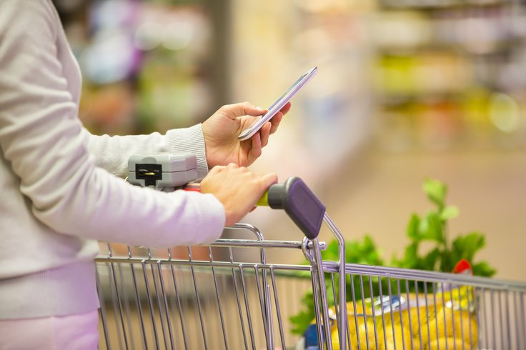 Polacy coraz więcej spożywają online