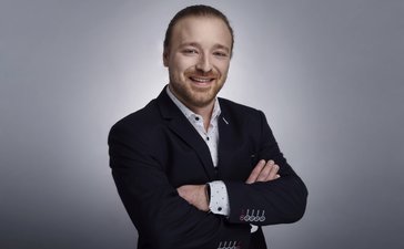 Raport "E-commerece w Polsce 2021" w komentarzu Bartosza Wójcika