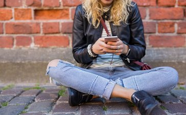 Is it really important how much time people spend on watching ads?