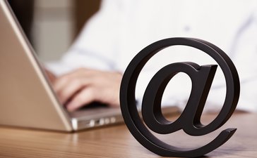 O ile wzrosła liczba internautów w ciągu dekady?