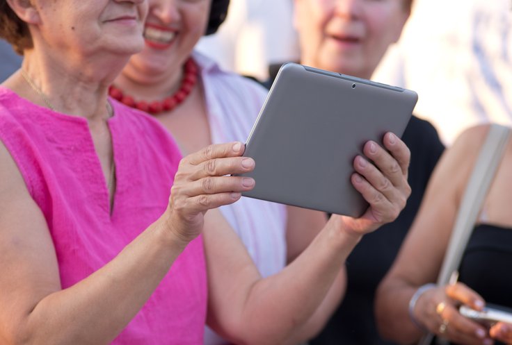 Internauci 55+ na Twitterze i Facebooku