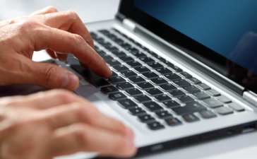 Windows 7 still the leader