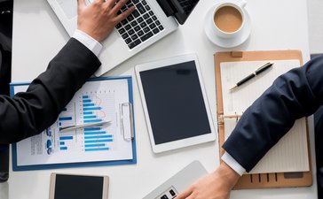 Biznes, finanse, prawo: ranking wydawców internetowych