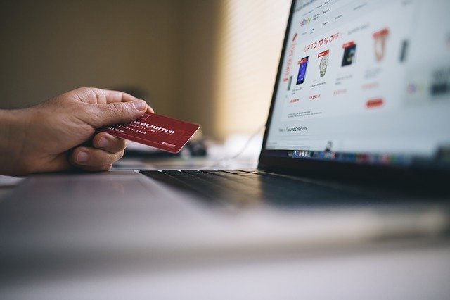 During Covid-19 restrictions, in Estonia spending online has increased more than in Latvia and Lithuania