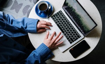 pexels-cottonbro-5054346